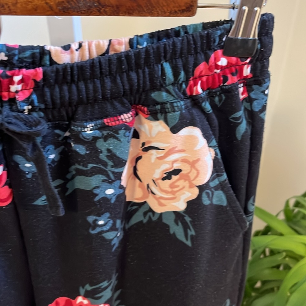 Lularoe | Women’s Jax Joggers S - Picture 4 of 12